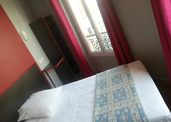 Hotel Hipotel Bastille Saint Antoine 3*